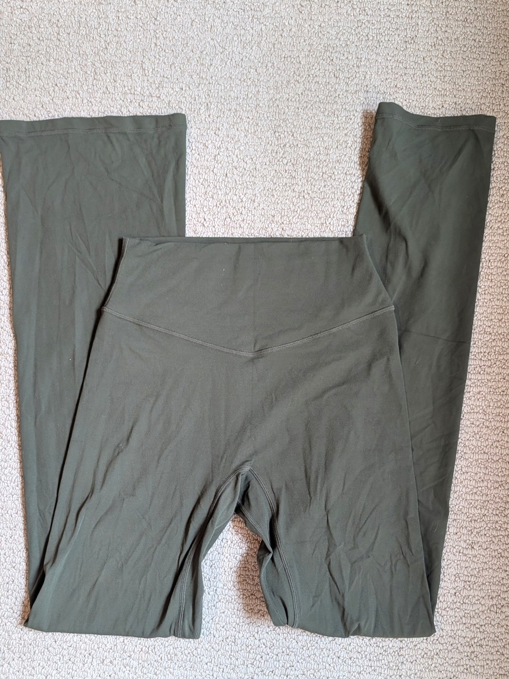Vitality Cloud II Flare Leggings
